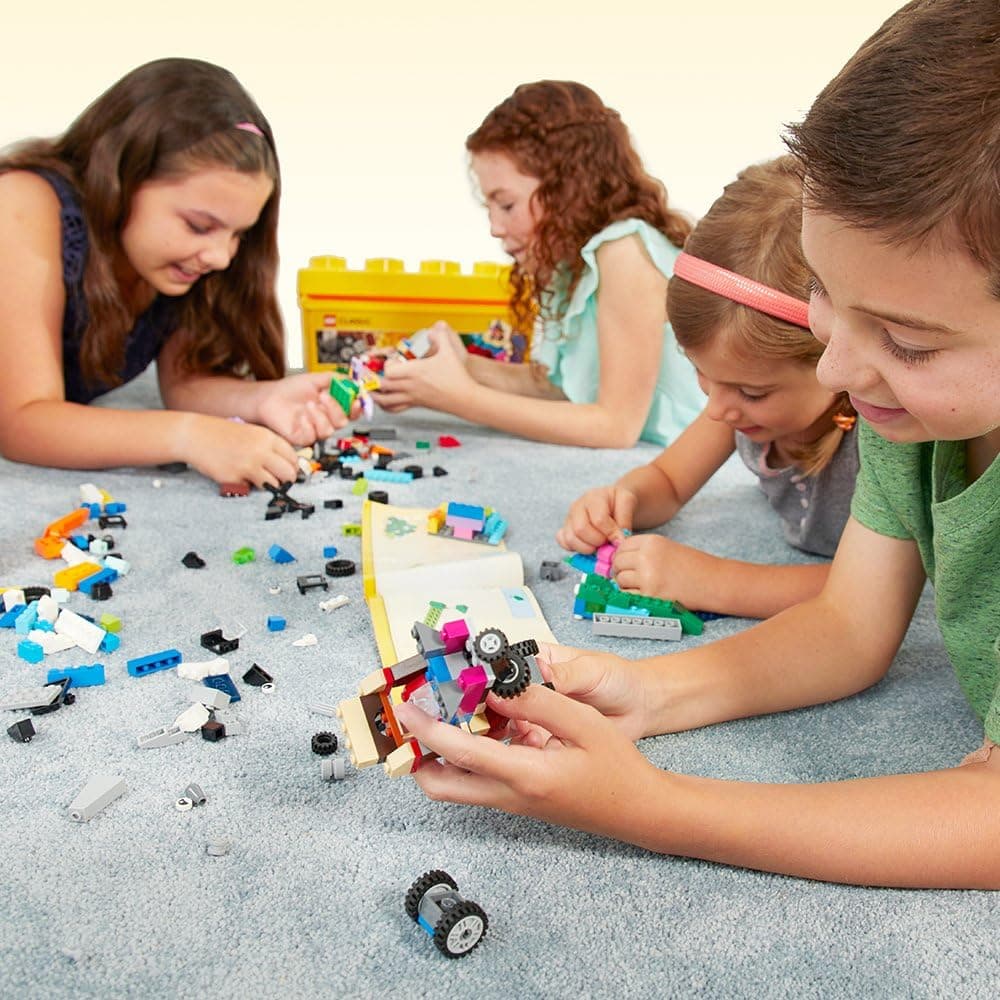 LEGO 10696 Classic Medium Creative Brick Box, Easy Toy Storage, LEGO Masters Fan Gift(Multicolor,Pack of 484 Pieces) view 2