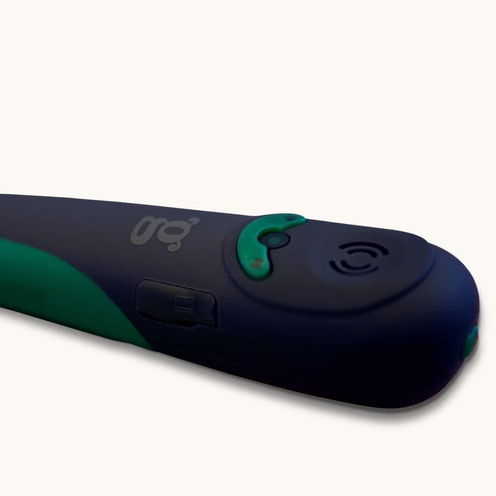 GoDiscover Smart Charts 12 Interactive Charts 141 re-recordable Stickers, Talking Pen, Green view 2