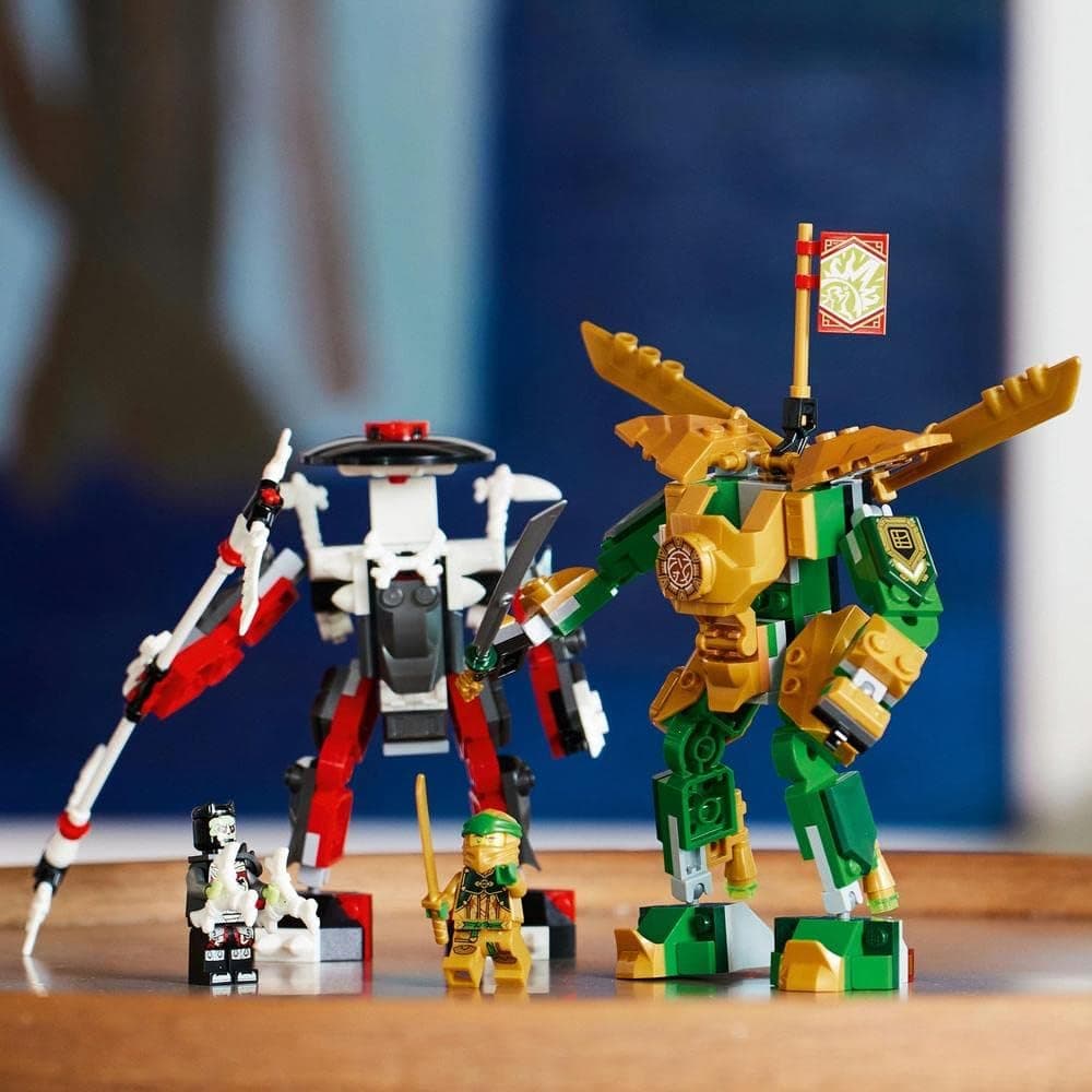 LEGO NINJAGO Lloyd?s Mech Battle EVO 71781 Building Toy Set view 4