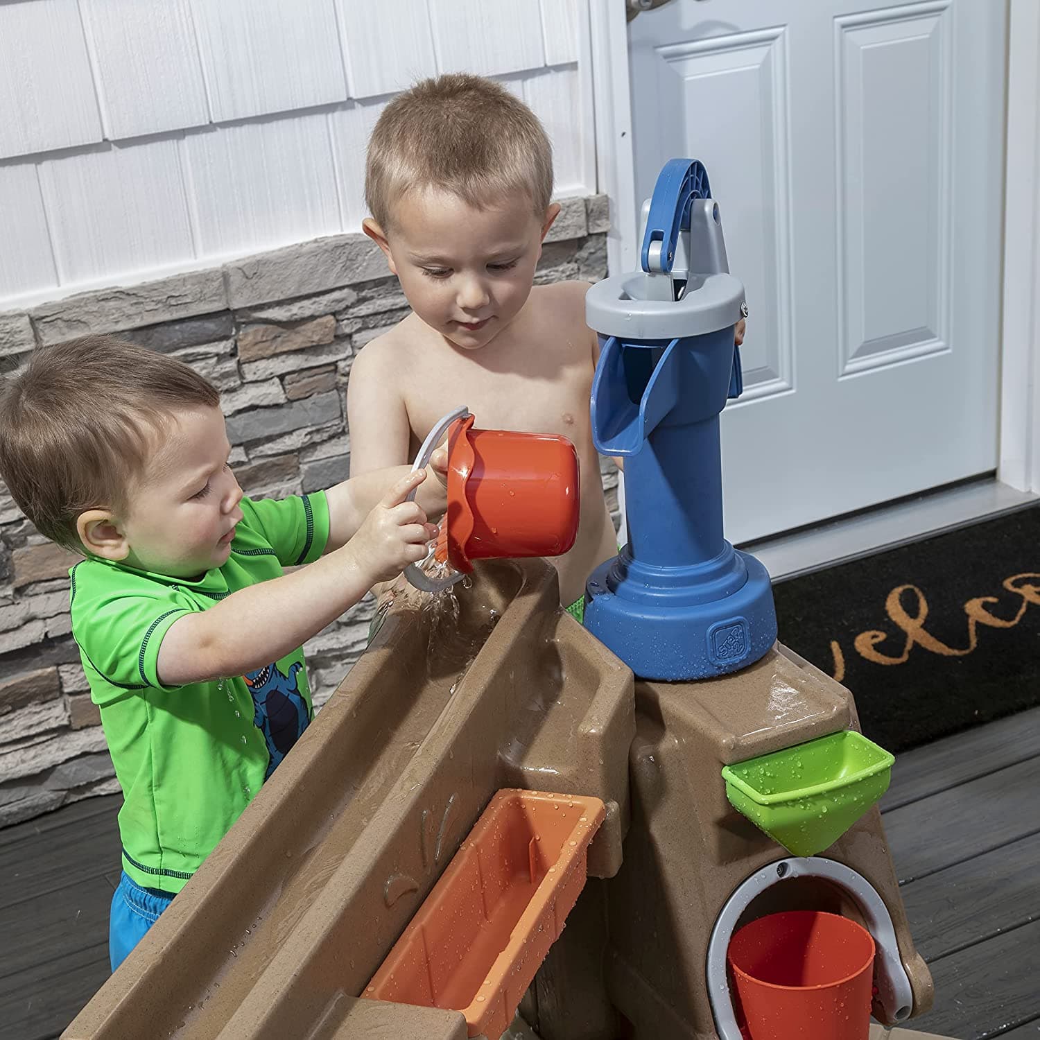 Step2 Pump & Splash Discovery Pond Water Table Outdoor Water Toy view 2