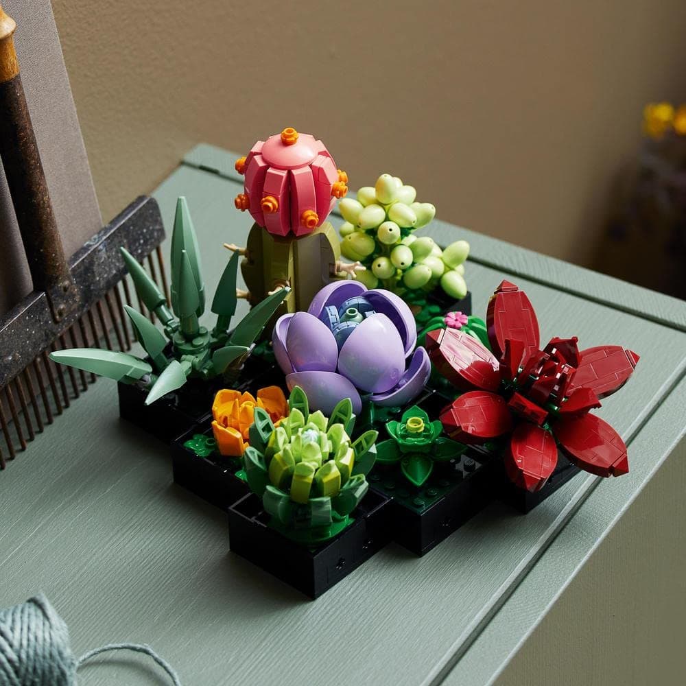 LEGO Succulents 10309 Plant Decor Building Kit (771 Pieces)