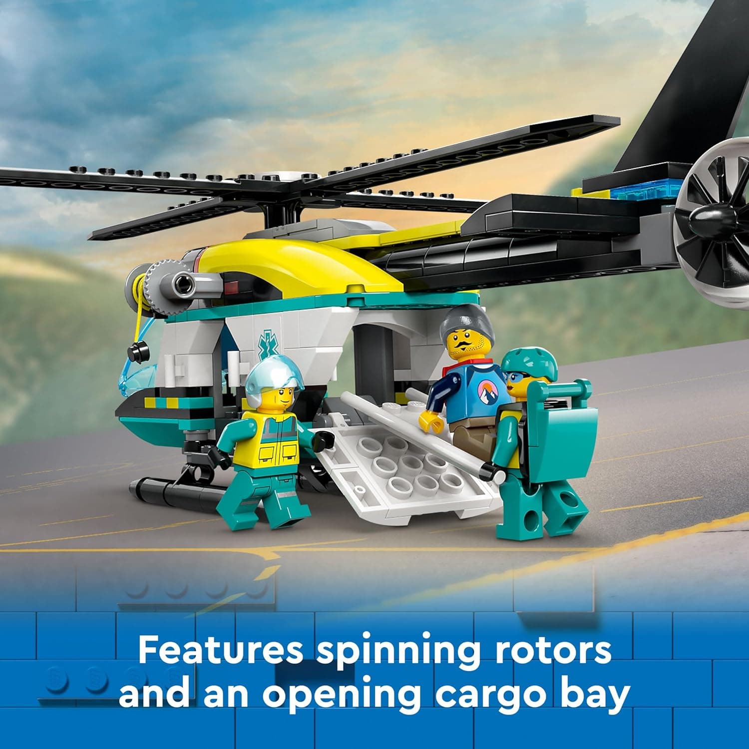 LEGO City Emergency Rescue Helicopter Building Kit 60405 (226 Pieces) view 3