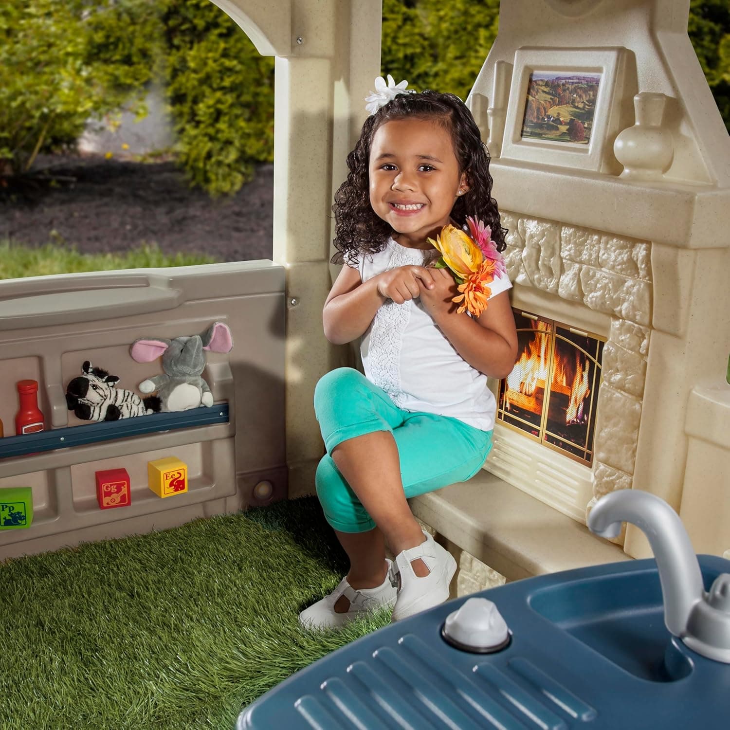 Step2 Charming Cottage  Playhouse – Indoor/Outdoor Interactive Playset for Toddlers Ages 2+ view 3