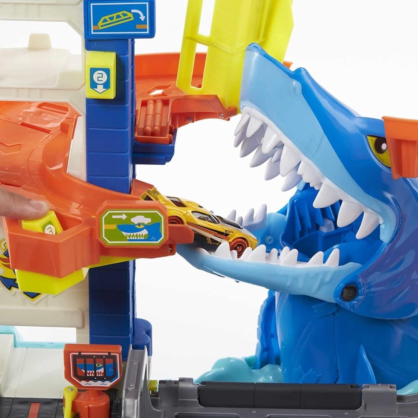 Hot Wheels Attacking Shark Escape Playset view 5