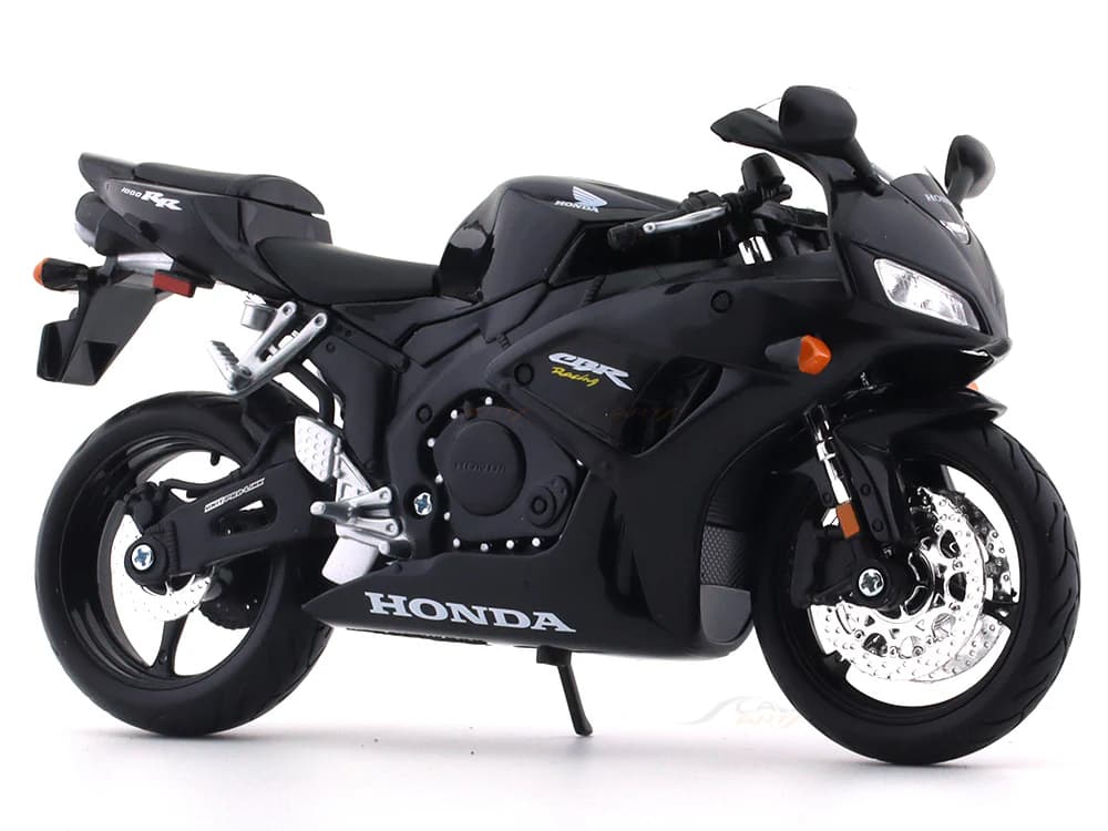 Honda CBR 1000RR 1:12 Maisto Scale Model bike collectible view 11
