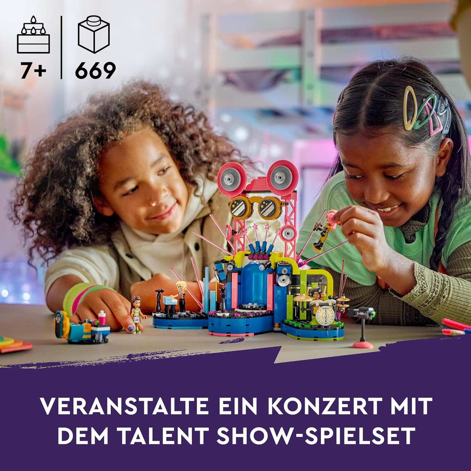 LEGO Friends Heartlake City Music Talent Show Toy 42616 (669 Pieces) view 2